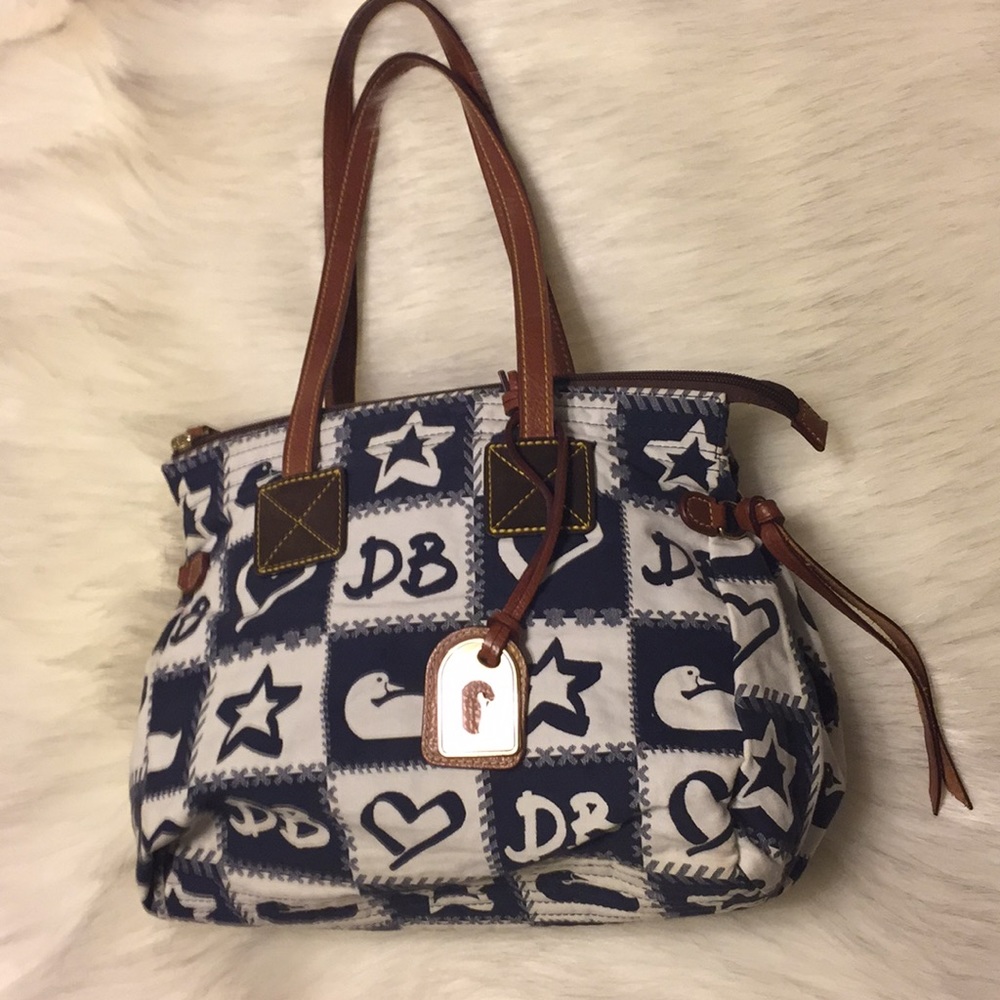 Dooney & Bourke Purse